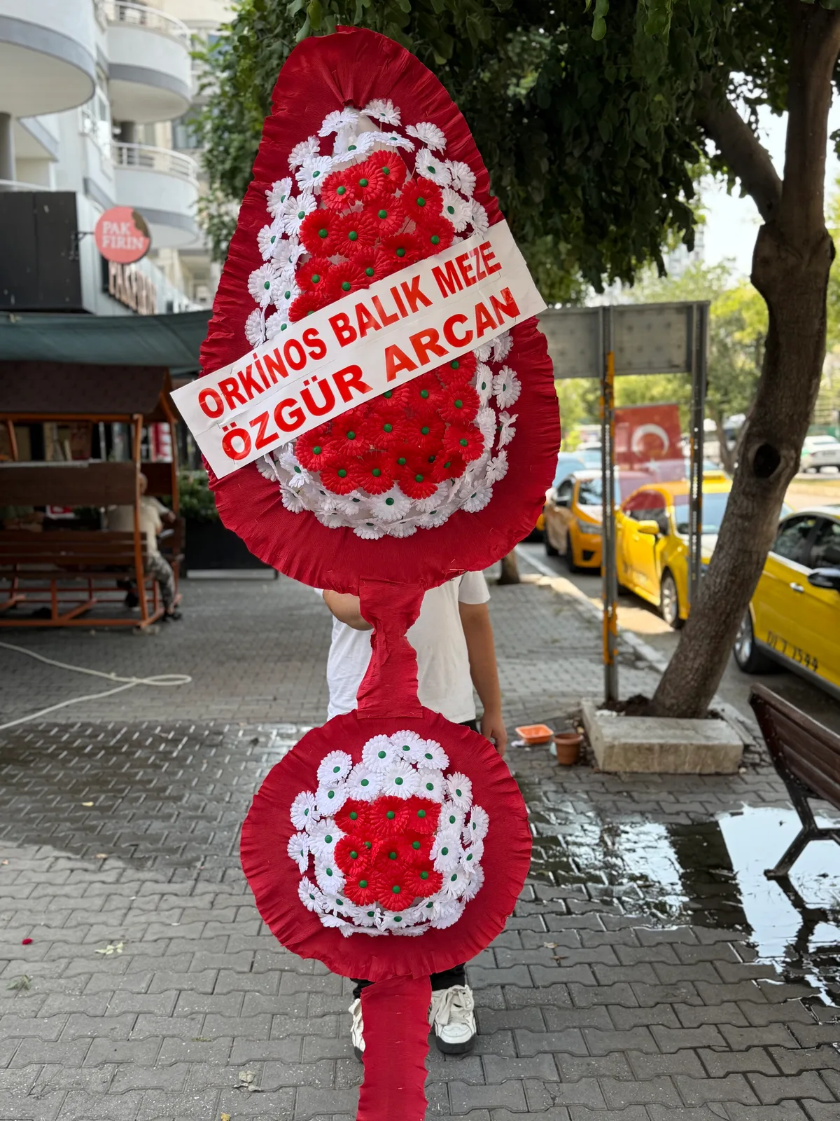 Yapay ÇİFTLİ ÇELENK